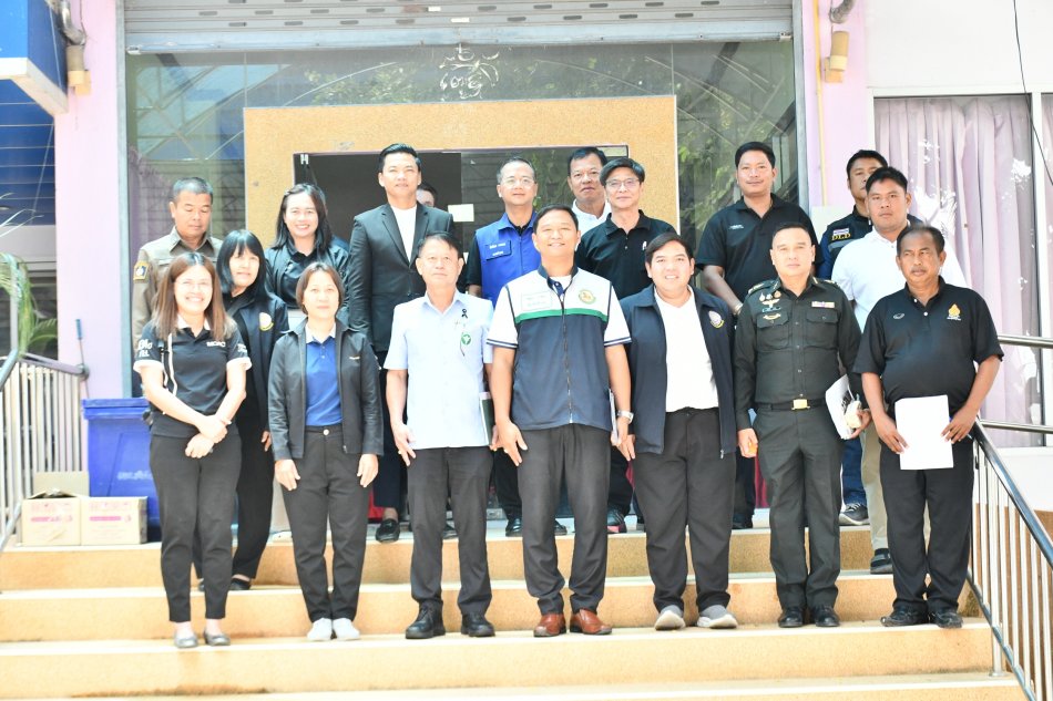 โครงการ"ทีมเมืองสุพรรณ สัญจร" ประจำปีงบประมาณ พ.ศ. 2569 ครั้งที่ 8 องค์การบริหารส่วนตำบลทับตีเหล็ก 